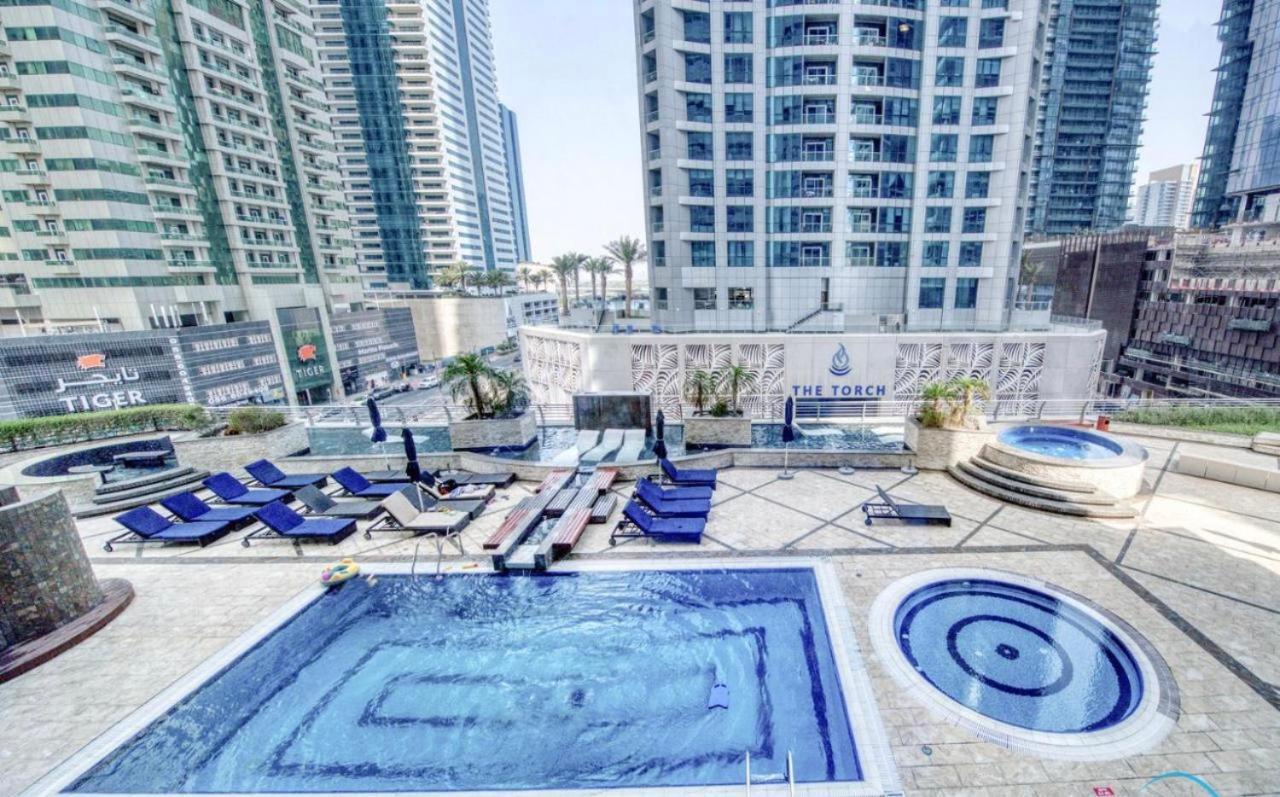 Life Above Clouds Apartment Dubai Exterior photo